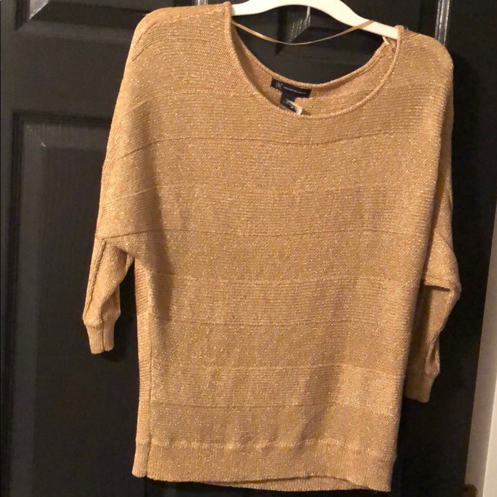 Gold blouse shimmer size M